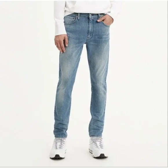 Levi's 512 Slim Taper BNWT Men's Jeans Light Wash Denim Size Waist 36 Length 34. - Picture 2 of 12